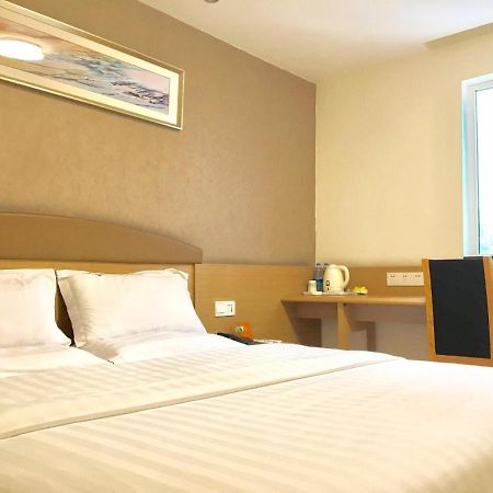 7Days Inn Chengdu Wuda Garden Zewnętrze zdjęcie