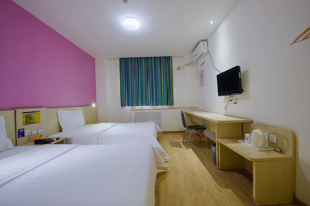 7Days Inn Chengdu Wuda Garden Zewnętrze zdjęcie