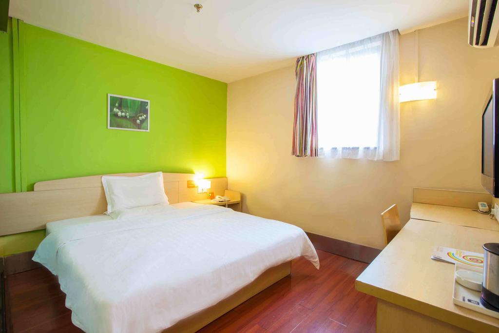 7Days Inn Chengdu Wuda Garden Zewnętrze zdjęcie