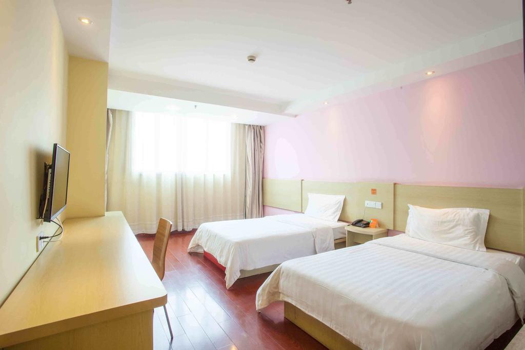7Days Inn Chengdu Wuda Garden Zewnętrze zdjęcie
