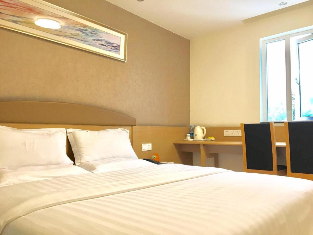 7Days Inn Chengdu Wuda Garden Zewnętrze zdjęcie