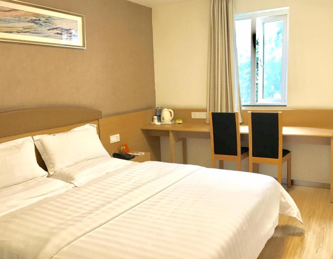 7Days Inn Chengdu Wuda Garden Zewnętrze zdjęcie
